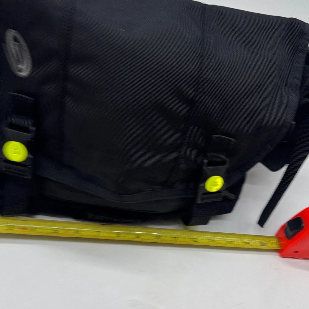 Timbuk2 Black and Neon Accents Messenger Bag TOT10043C